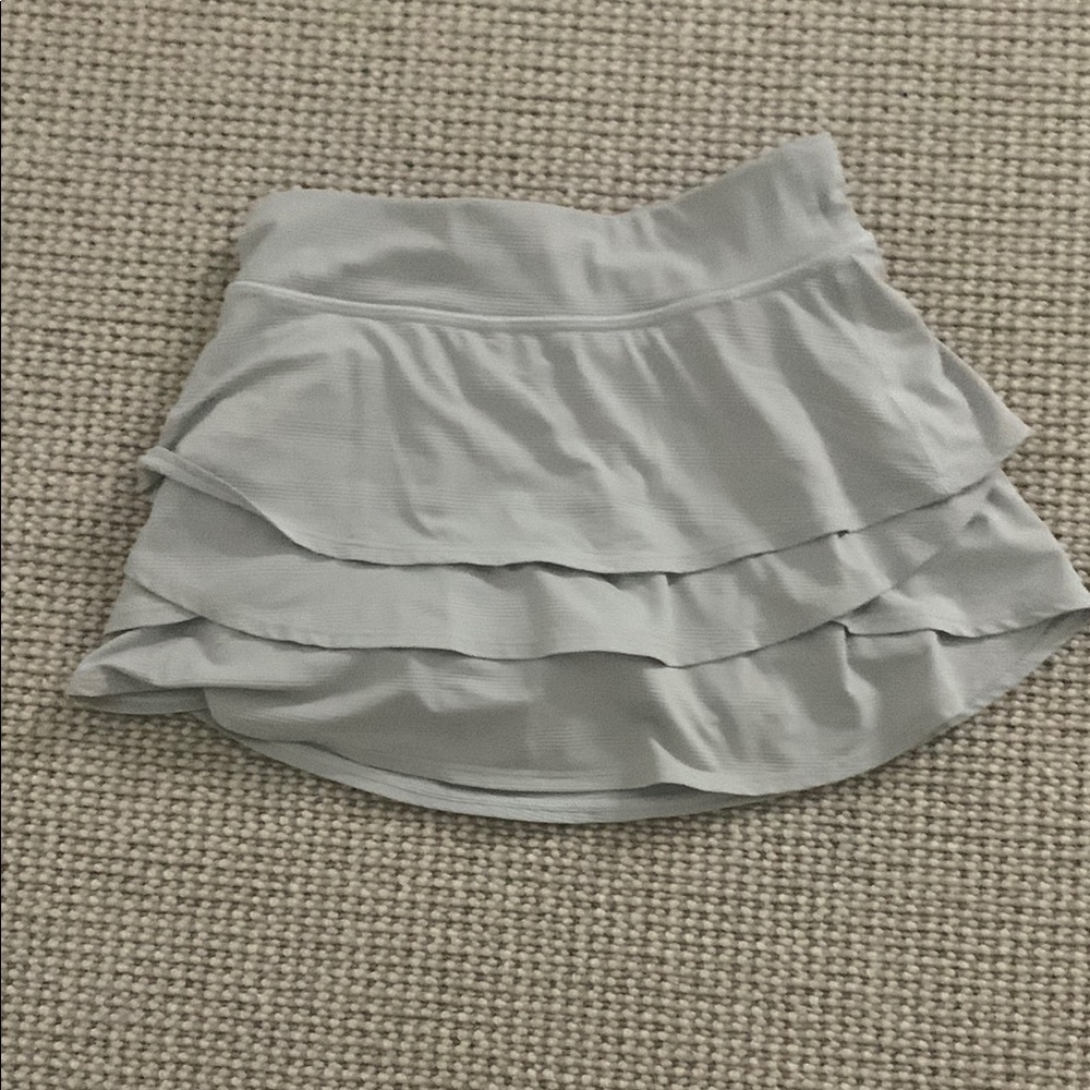 Athleta white ruffle skirt